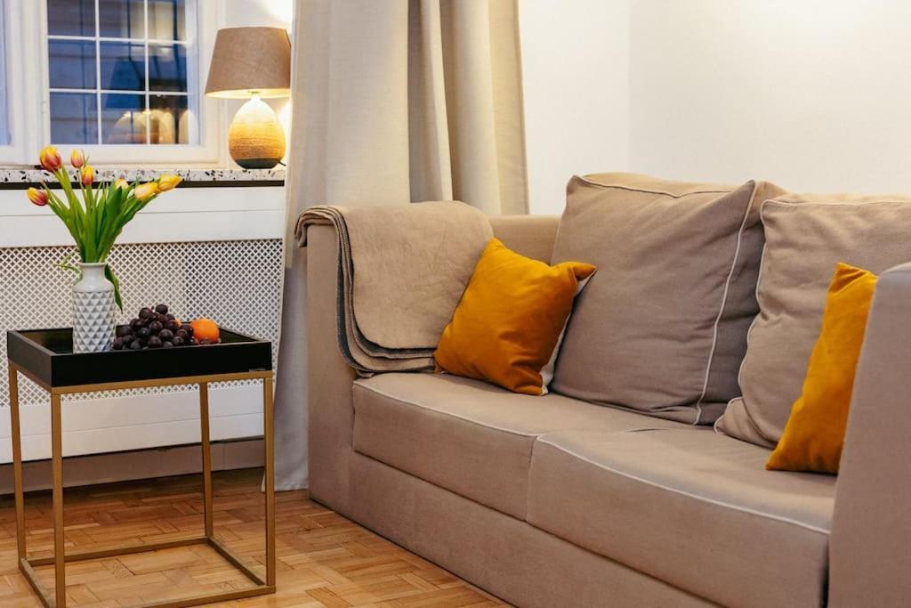 Charming Next To The Old Town! Apartament